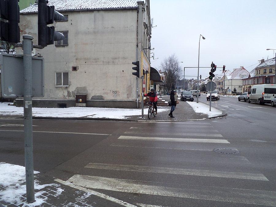 Jechać czy nie jechać, a potrzymam się trochę słupka :-)