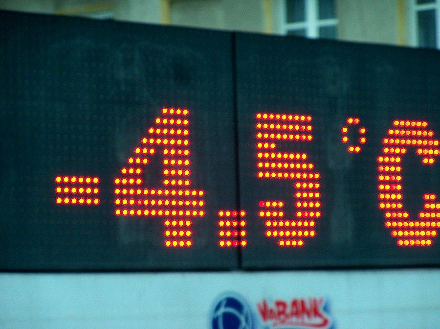 43 Alleycat - Political Fiction. Upału nie było