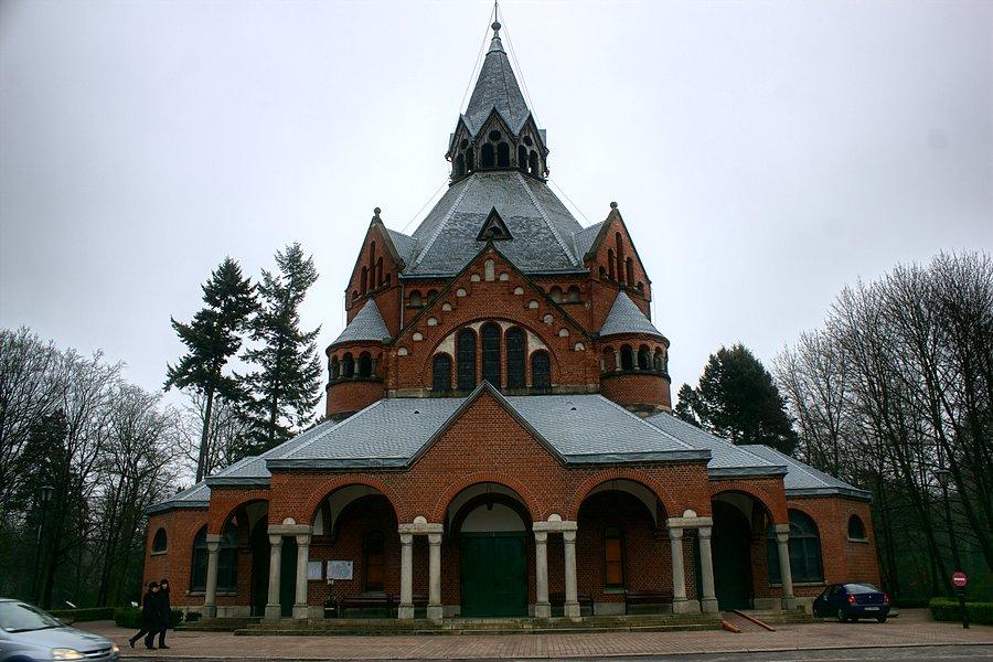 Cmentarna kaplica