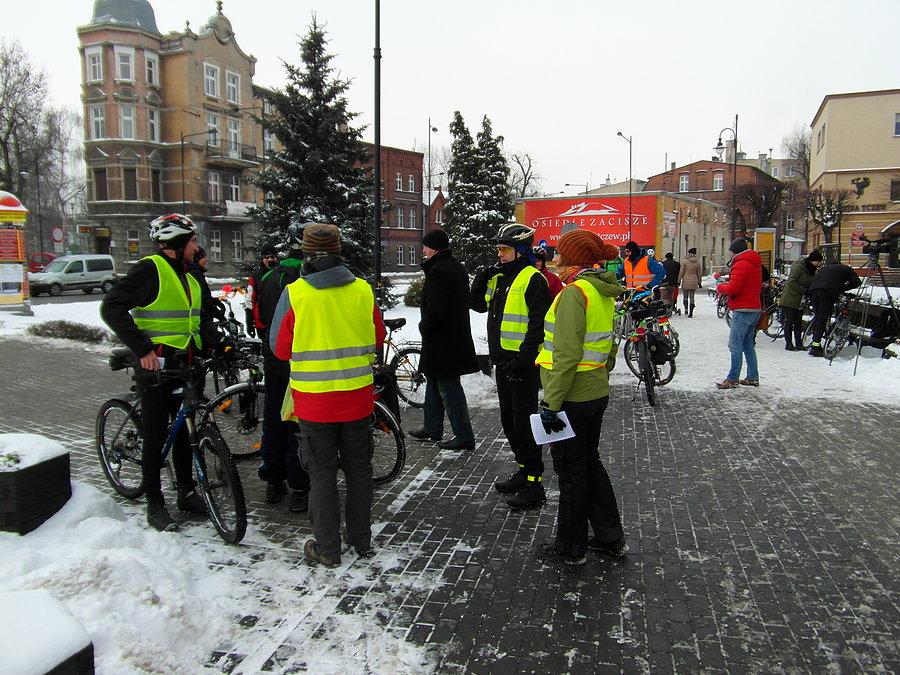 Zimowy przejazd rowerowy w Tczewie - zbiórka przy UM