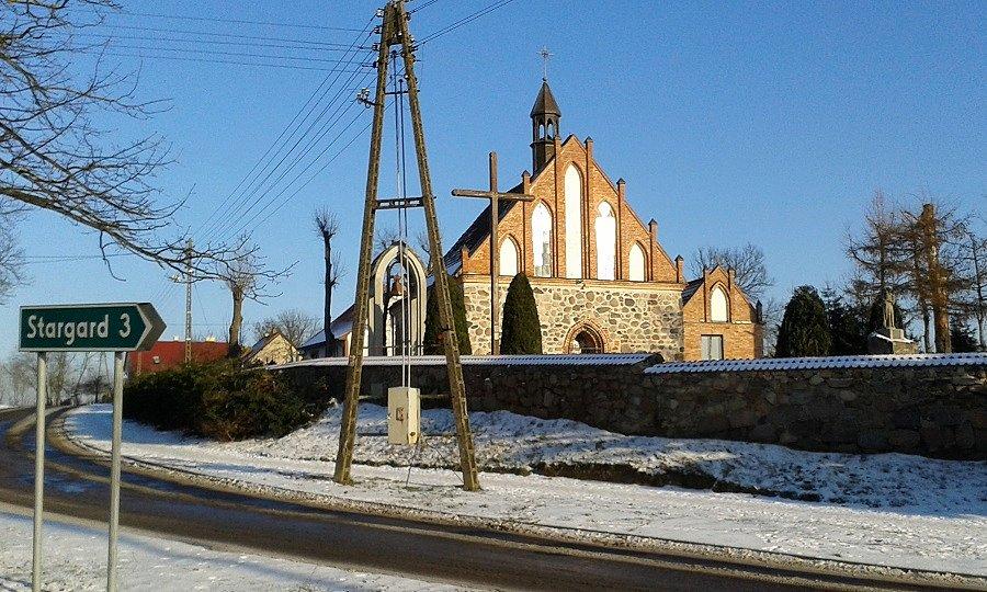 Kościół pw. Narodzenia NMP w Klępinie