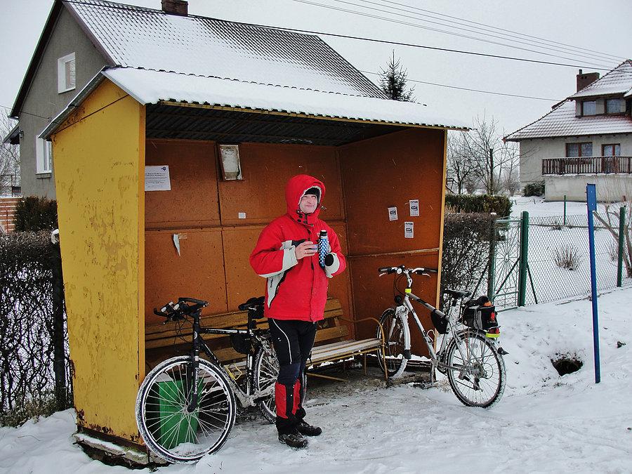 Na trasie wycieczki. Postój na ciepłą herbatkę