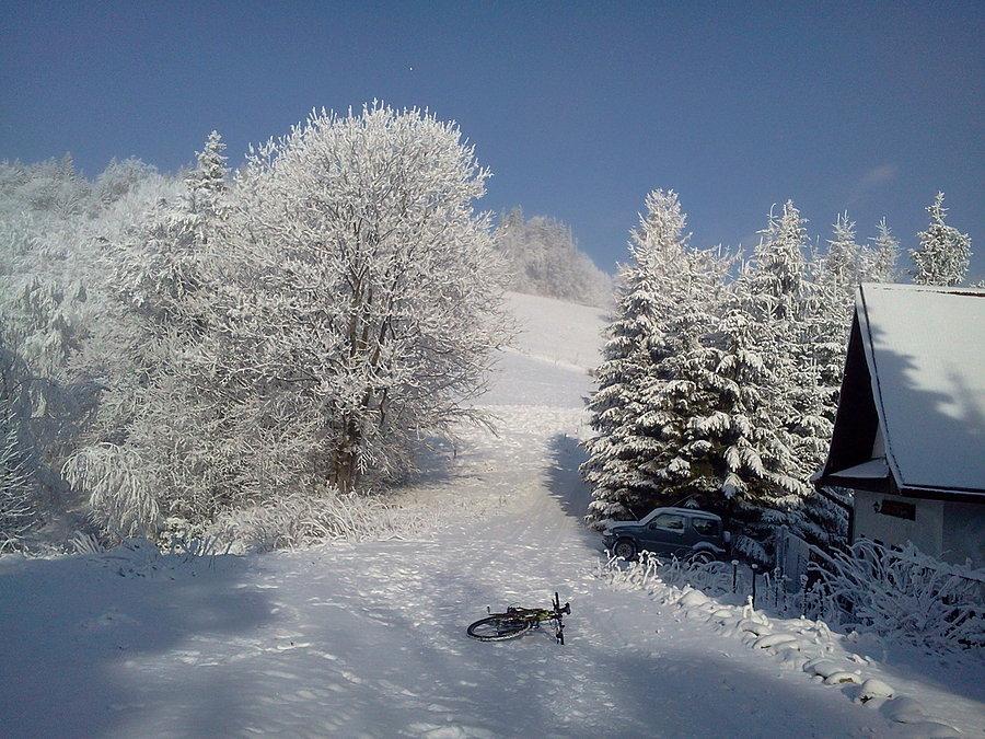 Pod Czantorią przy schronisku Światowid