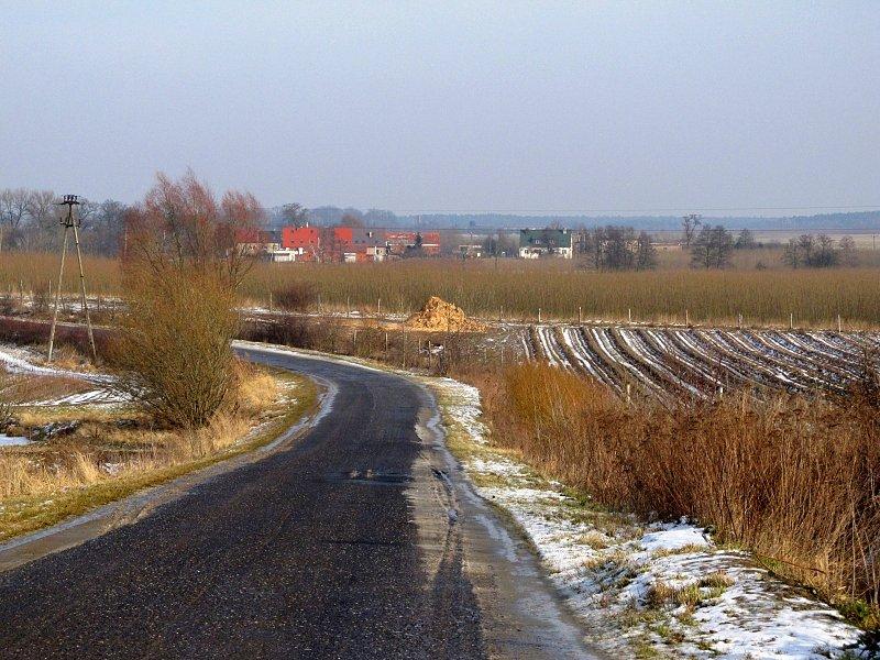 W stronę wsi Buszkówiec