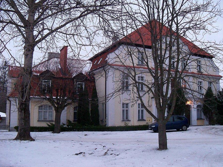 Marwica-pałac z XIX wieku