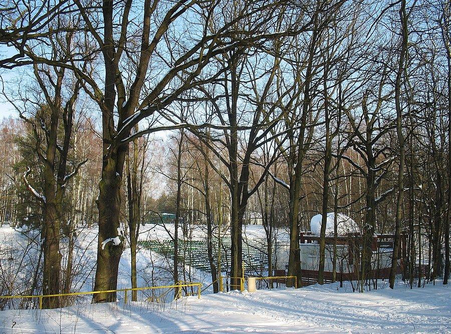Park Kultury Powsin - amfiteatr z drugiej strony
