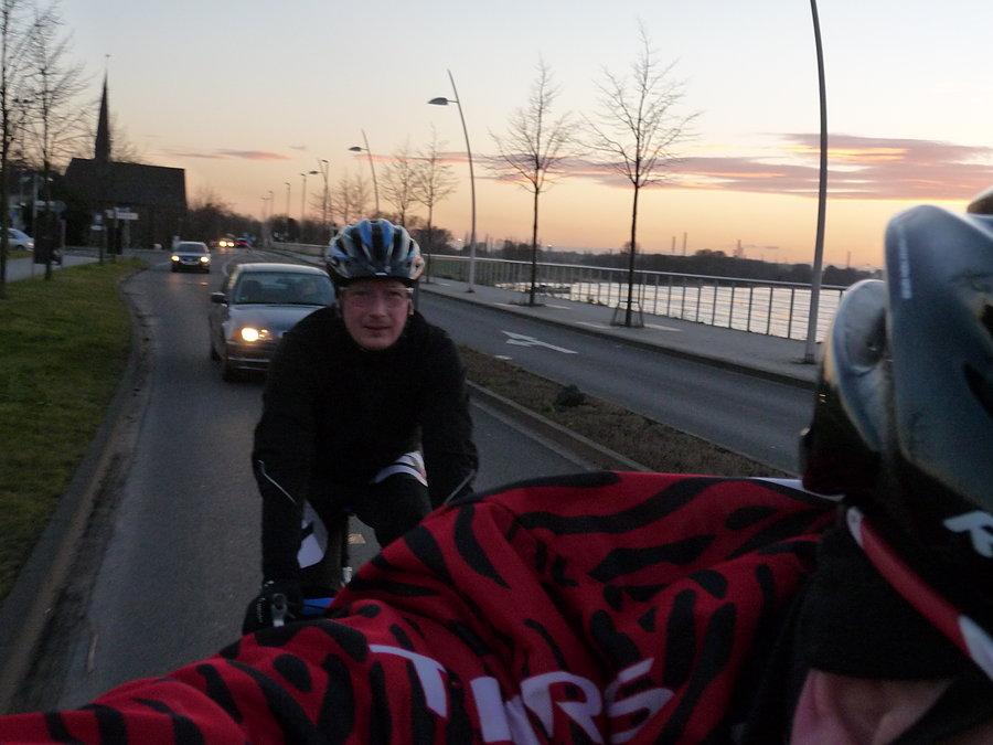 Hilden Rheintour