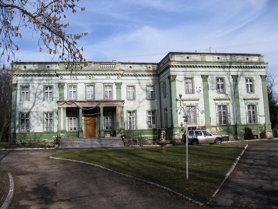 Pałacyk w Borowie