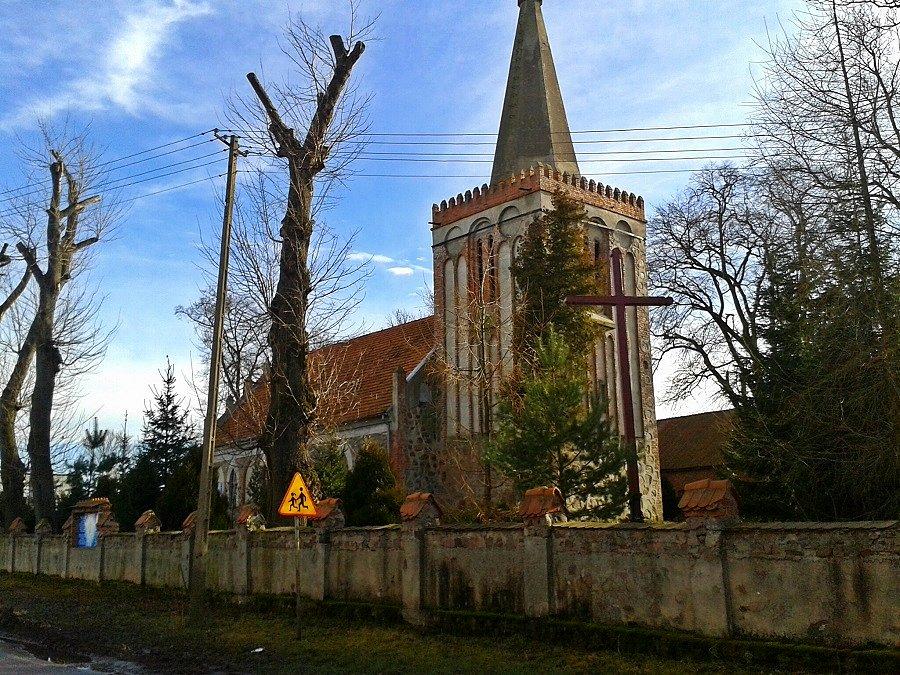 Kościół pw. Narodzenia Najświętszej Maryi Panny w Barnimiu