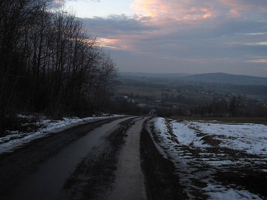 Nad podjazdem