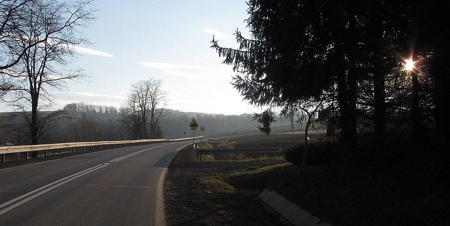 Początek podjazdu ze Zborowic