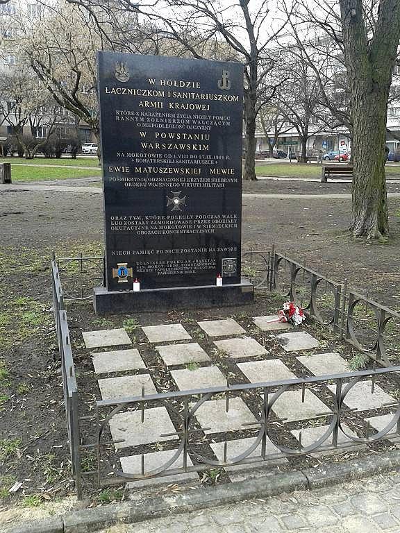Pomnik przy Puławskiej