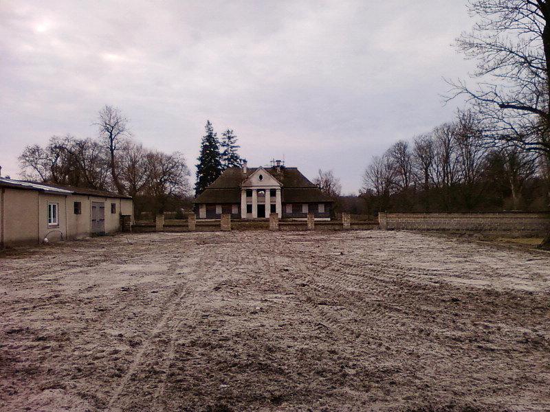 Dwór w Wodzieradach