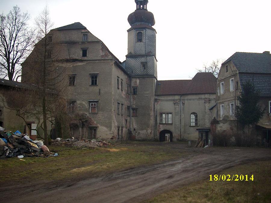 Zespół pałacowy "Sarny"