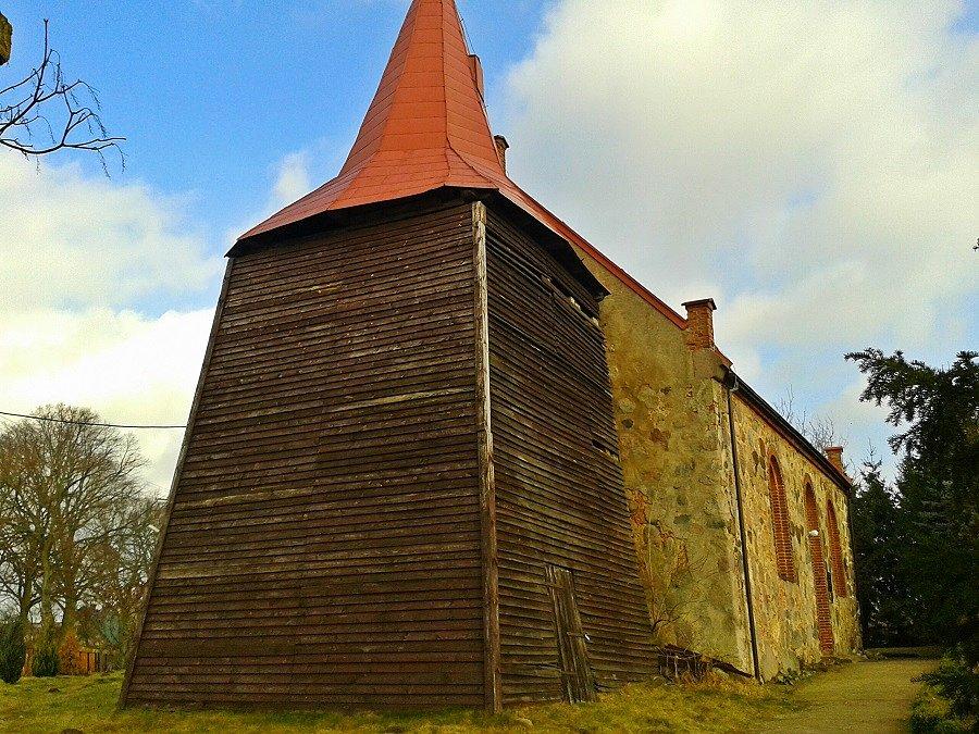 Kościół Narodzenia Najświętszej Maryi Panny- Bobrowniki