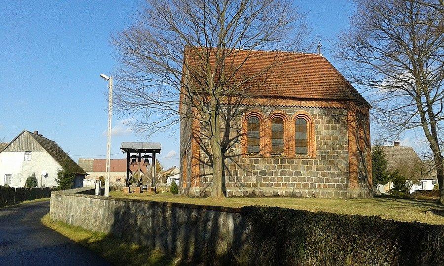 Kościół filialny Najświętszego Serca Pana Jezusa w Dąbrowicy
