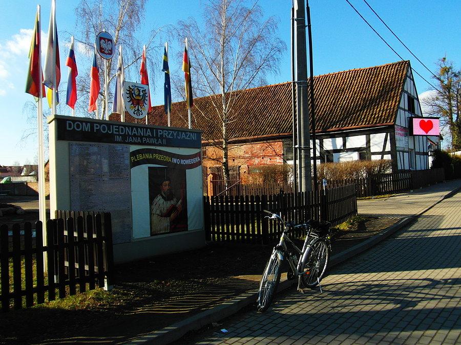 Dom Pojednania i Przyjaźni w Łęgowie