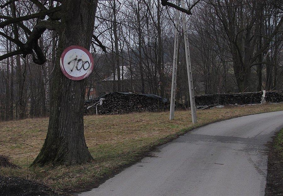 Ograniczenia na podjazdach