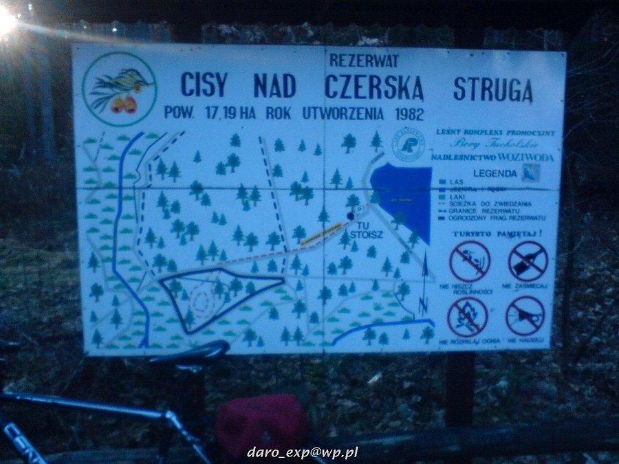 22-02-2014. Przy tablicy informacyjnej, Rezerwat Cisy nad Czerską Strugą. Sobotnie 200km