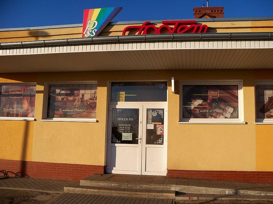 Tomar Alleycat - jeden z punktów kontrolnych. Podaj ilość okien od frontu