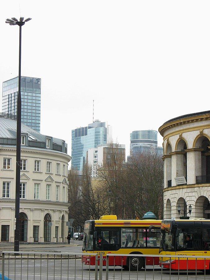 Z Placu Bankowego w Elektoralną