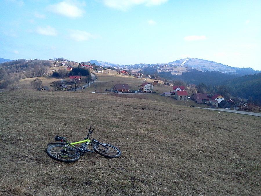 Widok na Koniaków i Ochodzitą