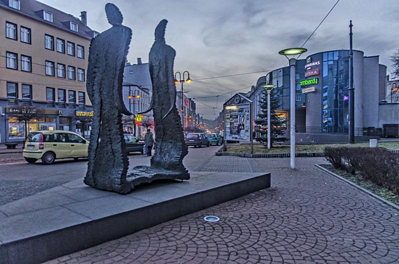 "Płasko rzeźba"