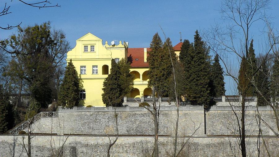 Zamek w Rogowie Opolskim 3