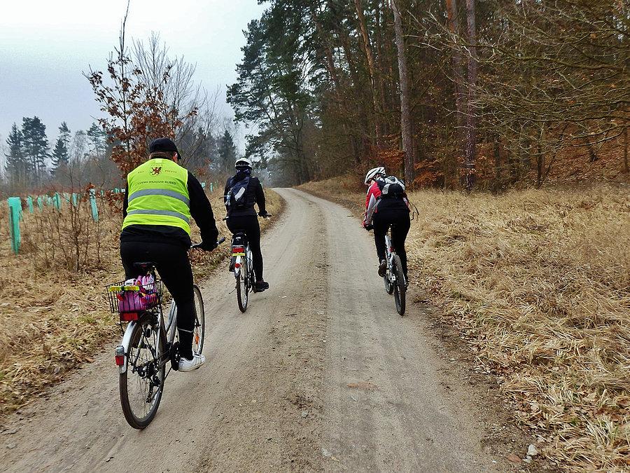 Na trasie wycieczki. Wokół Jeziora Zduńskiego