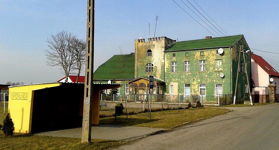Dwór w Krzywnicy