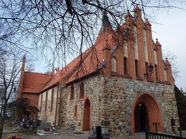 Kościół pw. św. Bartłomieja Apostoła w Unisławiu