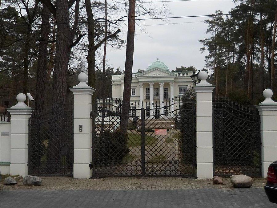 Dana - centrum odnowy Konstancin Gąsiorowskiego 11