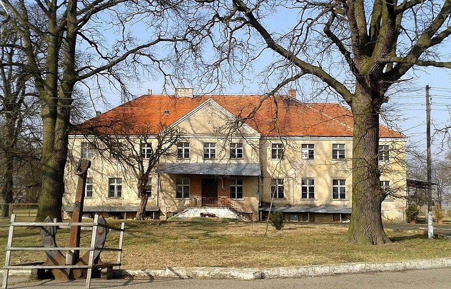 Pałac w Linie