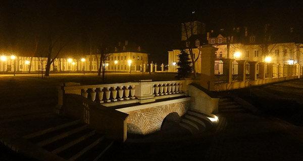 Nowy fragment Parku Radziwiłłów wieczorową porą