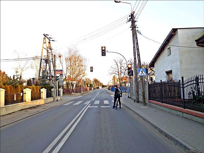 Kiełpin. Światła na Rolniczej!!!!!!!!!!!!! Kto to wymyślił???