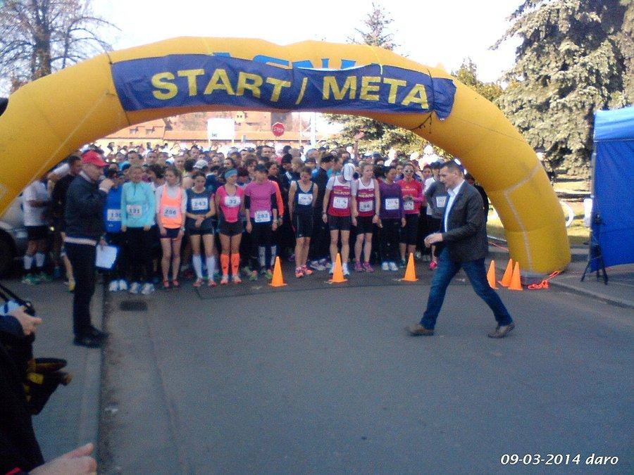 09-03-2014. Na miejscu startu biegaczy na dystansie 5km, podczas niedzielnych zawodów sportowych w Malborku. Zdjęcie zrobione na wycieczce rowerowej, podczas pobyt w tym mieście