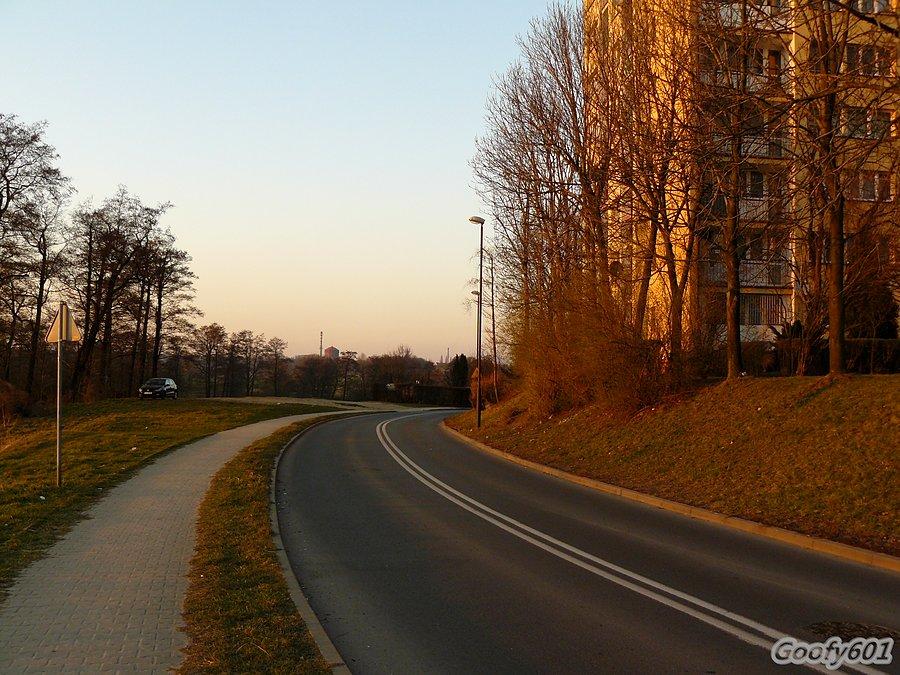 Pod górkę na Sikorniku, a na horyzoncie