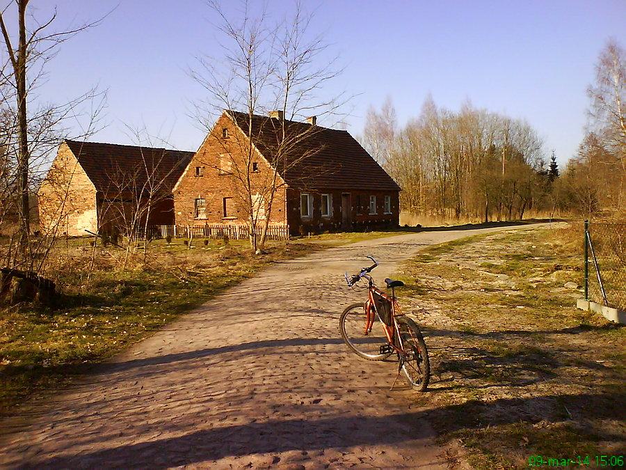 Piotrowice, kilkanaście km od NRD