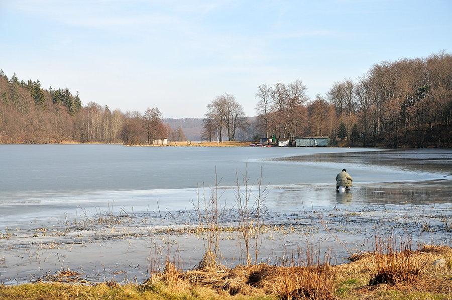 10 stopni, a niektórzy wciąż chodzą po wodzie :-)