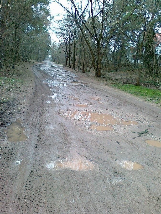 Ulica Kleeberga po deszczu też wróciła do normy