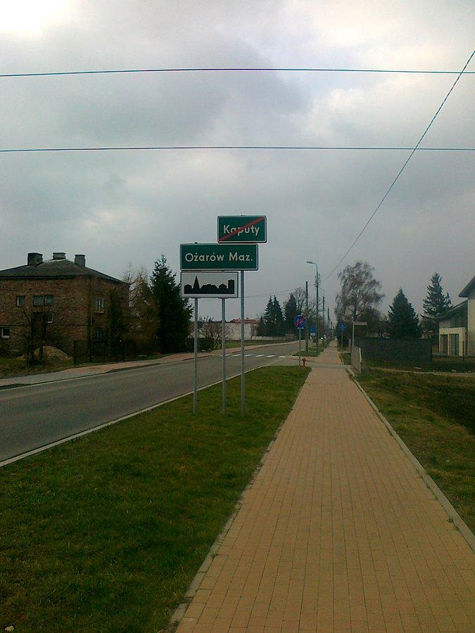 Tym razem skręciłam w Kaputach w stronę Ożarowa