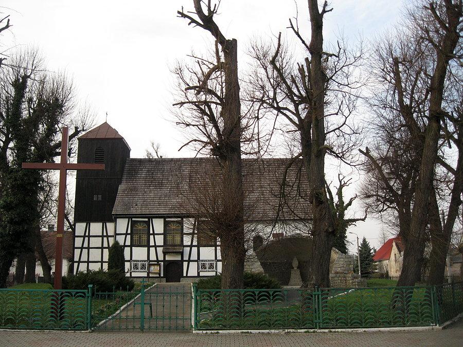 Kościół zabytkowy w Marszowicach