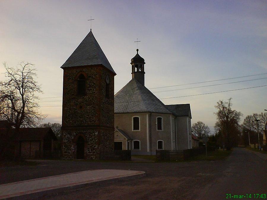 Kościół w Jarogniewicach