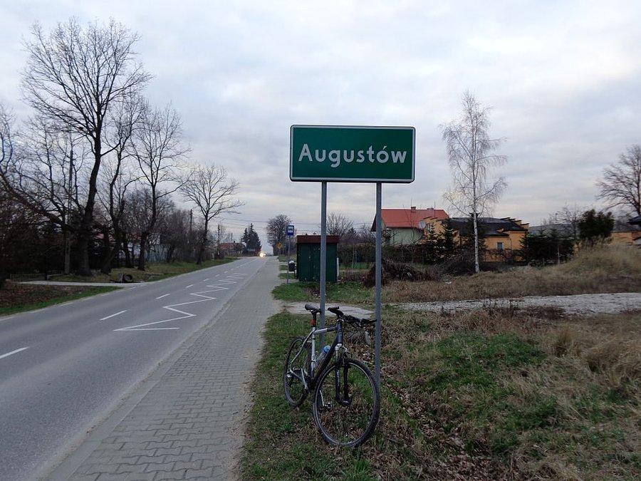 Wylądowałem w Augustowie