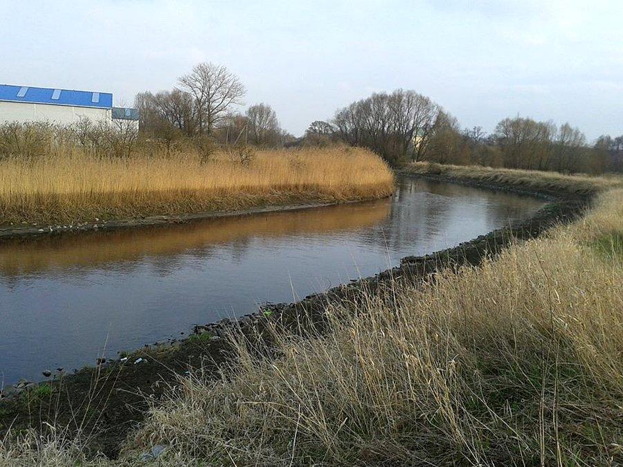 A most jest nad rzeką Ner
