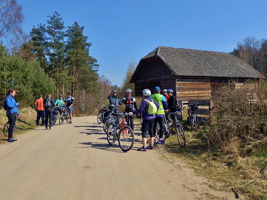 Pierwsza, wiosenna wycieczka rowerowa.Na trasie