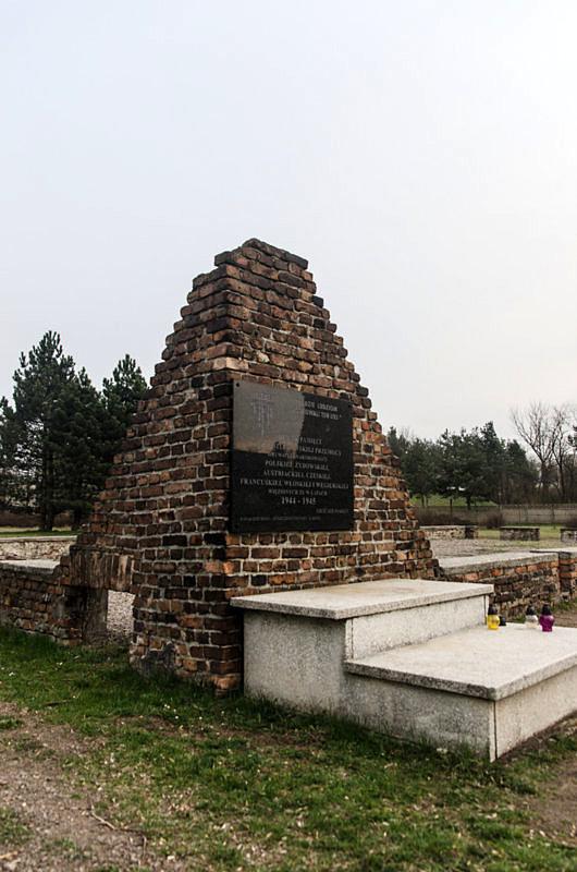 Pomnik w Starej Kuźni