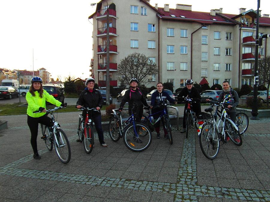 Zbiórka - pierwsza Rowerowa Środa dla Kobiet w 2014