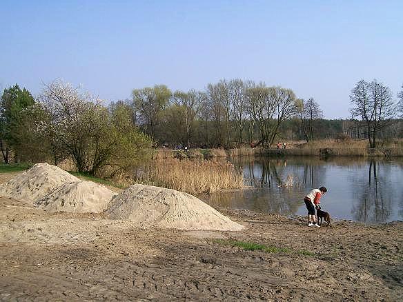 Piasku nawieźli, będzie plaża czy podsypka pod kostkę?