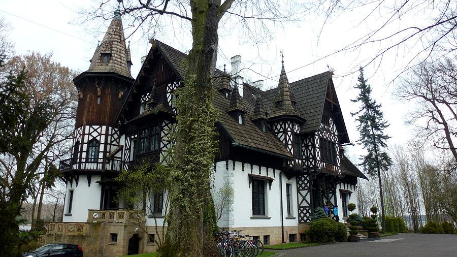 Zameczek Myśliwski w Promnicach